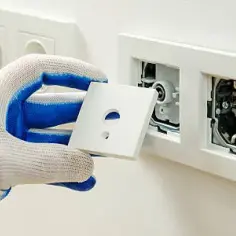 Jak podłączyć telewizor do gniazda antenowego - uniknij problemów z sygnałem
