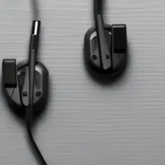 Jak podłączyć słuchawkę Plantronics - proste kroki i porady