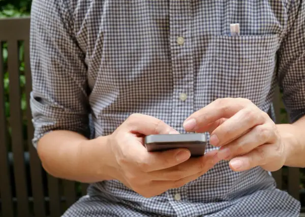 Najlepsze gry na smartfony – w co grać na telefonach i jakie cechy powinny mieć dobre gry mobilne?