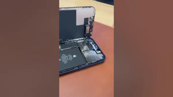 Czy iPhone 12 jest naprawdę wodoszczelny? Sprawdź, co musisz wiedzieć!